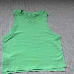 Green lululemon tank